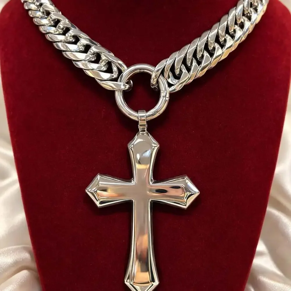 Silver Cross Necklace With Chain 4 D 61